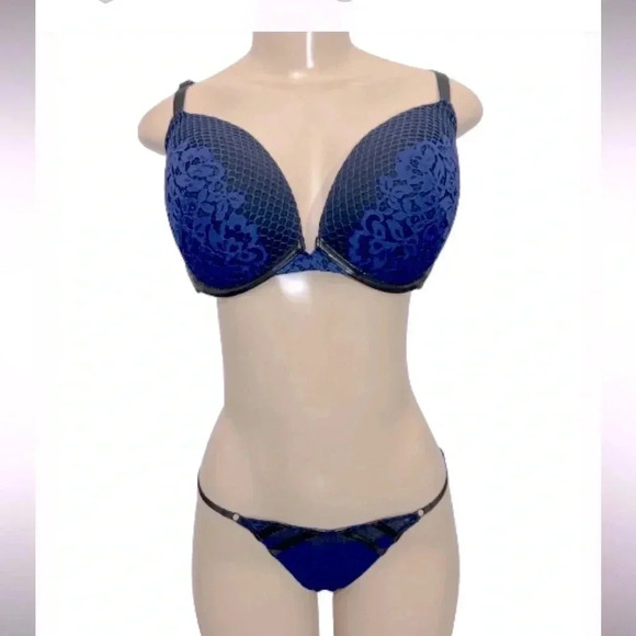 VICTORIA’S SECRET PUSH UP BRA PANTY SET THONG BLACK BLUE FAUX LEATHER 36DD - Picture 1 of 13